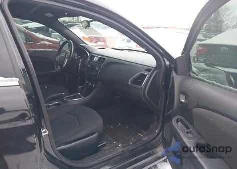 2013 Chrysler 200 Touring from USA, damaged, VIN 1C3CCBBGXDN747502